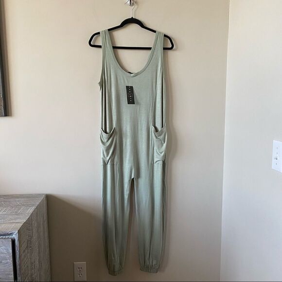 NWT-21 Saints Overall Loose Fit Jumpsuit (Small) - Picture 2 of 11